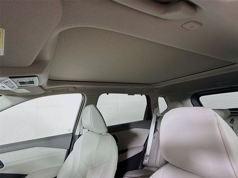 Used 2023 Nissan Rogue SV w/ SV Premium B Package AWD/4WD image 5