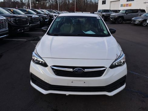 Used 2023 Subaru Impreza 2.0i image 3