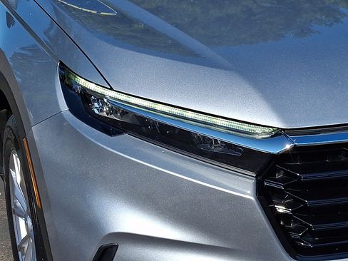 Certified 2024 Honda CR-V EX image 9