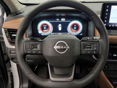 Used 2026 Nissan Rogue Platinum w/ Platinum Premium Package AWD/4WD image 20