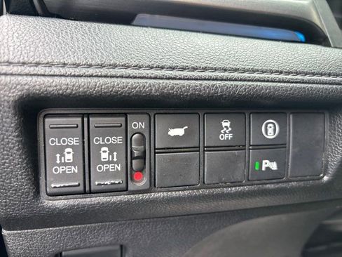 Used 2021 Honda Odyssey Touring image 48