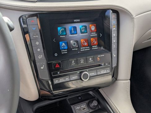 Used 2023 INFINITI QX50 Luxe image 21