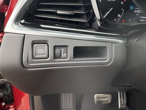 Used 2024 Cadillac XT6 Sport w/ LPO, Floor Liner Package image 20