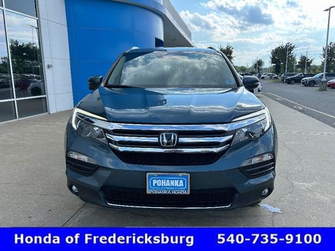 Used 2017 Honda Pilot Touring image 9