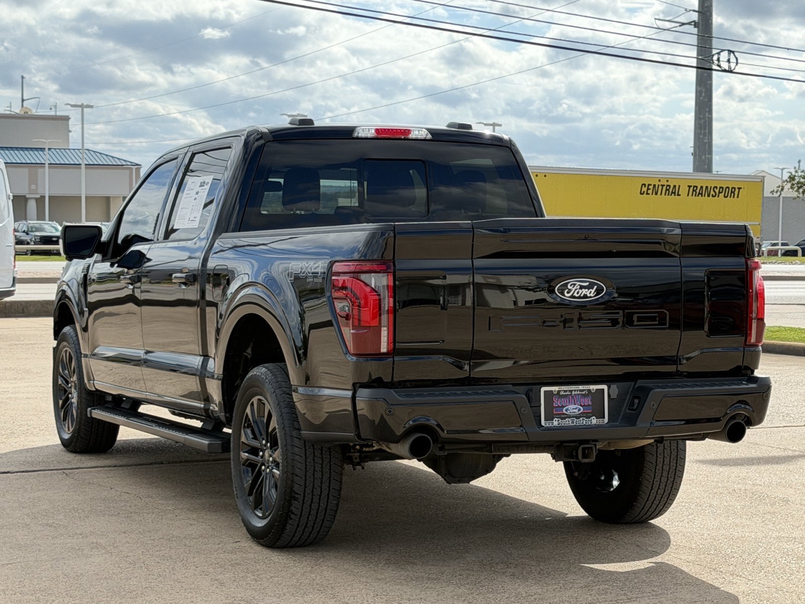 Used 2024 Ford F150 Lariat w/ Bed Utility Package AWD/4WD image 6