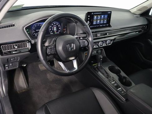 Used 2024 Honda Civic Touring image 6
