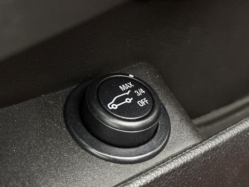 Used 2016 Cadillac SRX Premium w/ Driver Assist Package FWD image 13