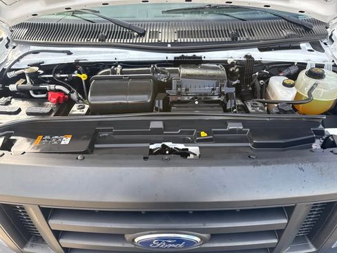 Used 2024 Ford E-350 and Econoline 350 Super Duty w/ Driver's Safety Package image 21