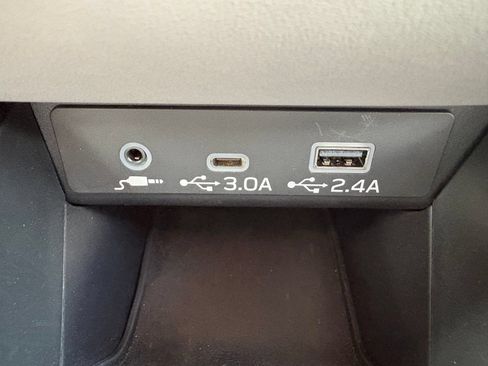 Certified 2024 Subaru Outback Premium AWD/4WD image 20