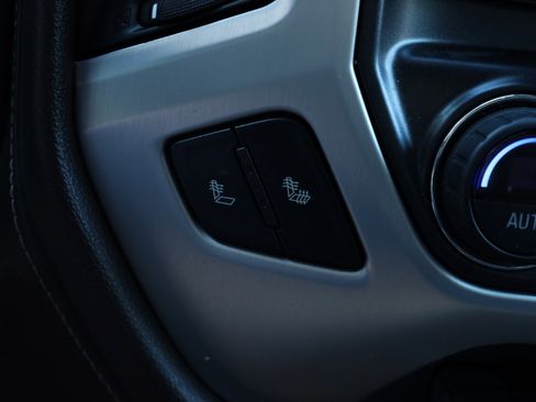 Used 2017 GMC Sierra 1500 SLT w/ SLT Premium Package image 13