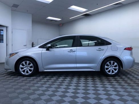 Certified 2025 Toyota Corolla LE image 11