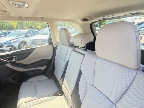 Used 2023 Subaru Forester Limited AWD/4WD image 18
