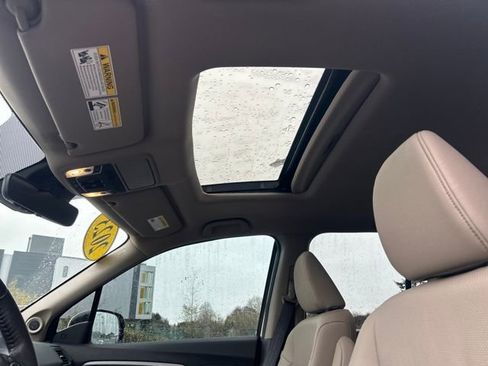 Used 2023 Honda Ridgeline RTL-E image 29