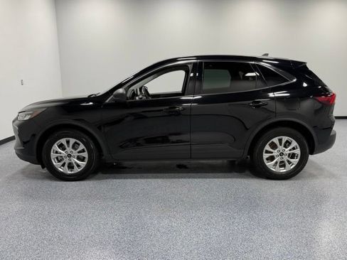 Used 2023 Ford Escape Active FWD image 5
