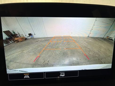 Certified 2025 Chevrolet Blazer LT w/ Convenience Package image 25