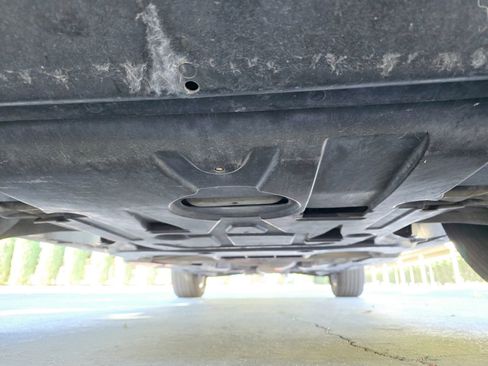 Used 2015 Mercedes-Benz GL 450 4MATIC w/ Lighting Package image 56