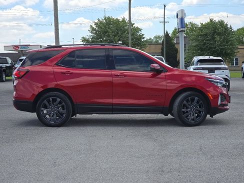 Used 2024 Chevrolet Equinox RS w/ RS Leather Package AWD/4WD image 8