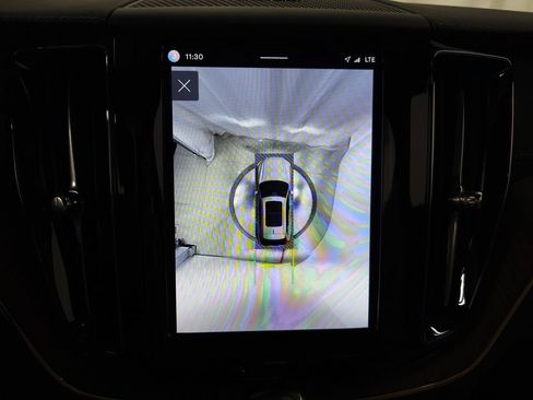 Used 2025 Volvo XC60 B5 Ultra w/ Protection Package Premier AWD/4WD image 27