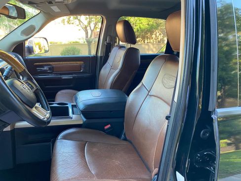 Used 2014 RAM 2500 Longhorn w/ Convenience Group AWD/4WD image 27