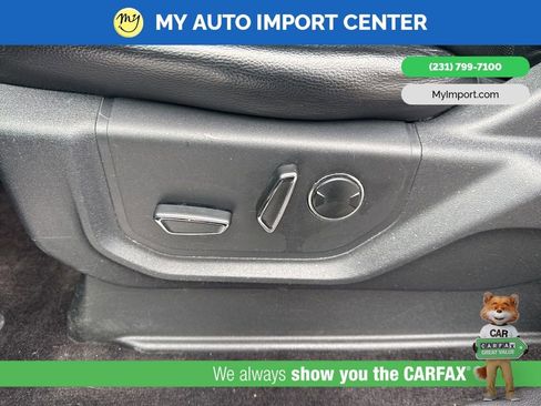 Used 2016 Ford F150 Lariat image 12