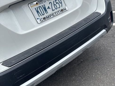 Used 2020 Subaru Outback Limited image 17