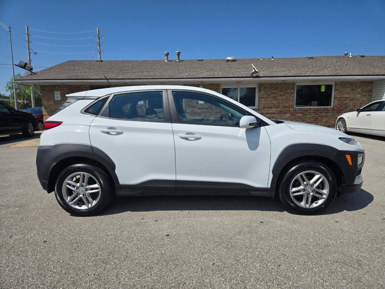 Used 2021 Hyundai Kona SE FWD image 4