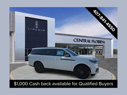 New 2025 Lincoln Navigator Reserve w/ Jet Appearance Package