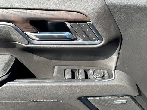 Used 2026 GMC Sierra 1500 SLT w/ SLT Premium Plus Package image 25