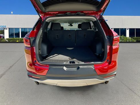Used 2023 Chevrolet Blazer LT FWD image 24
