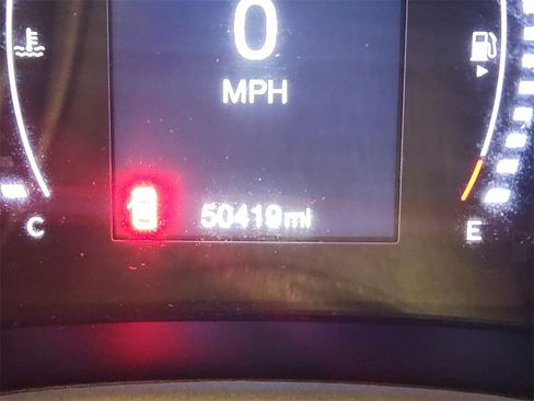 Used 2019 Jeep Compass Altitude image 16