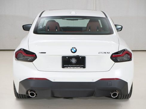 Used 2024 BMW 230i xDrive Coupe w/ Convenience Package image 12