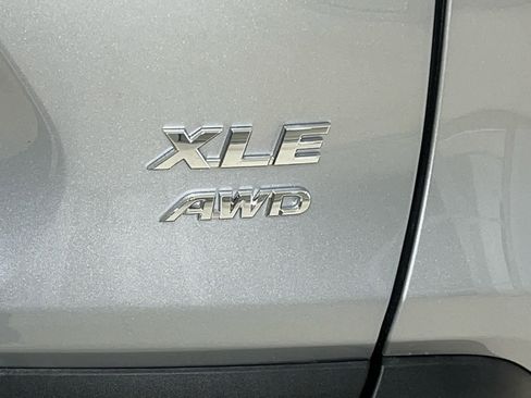 New 2025 Toyota RAV4 XLE w/ Convenience Package image 9