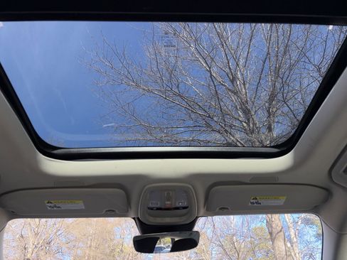 Used 2024 Volvo S60 B5 Core image 9