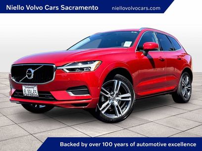 Used 2019 Volvo XC60 T5 Momentum w/ Multimedia Package