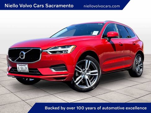 Used 2019 Volvo XC60 T5 Momentum w/ Multimedia Package AWD/4WD image 1