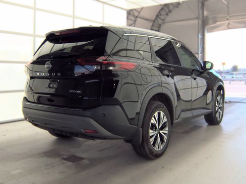 Used 2023 Nissan Rogue SV w/ SV Premium B Package AWD/4WD image 16