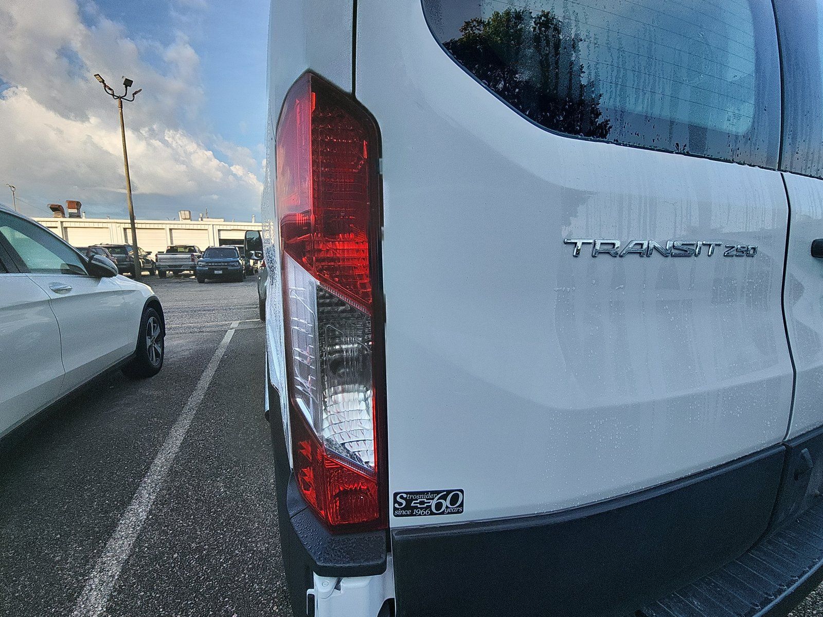 Used 2025 Ford Transit 250 Low Roof w/ Exterior Upgrade Package RWD image 10