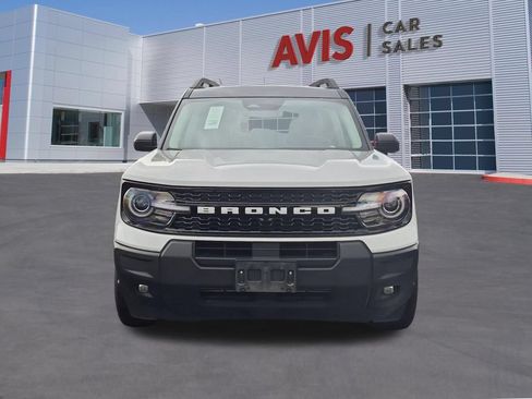 Used 2025 Ford Bronco Sport Outer Banks AWD/4WD image 2