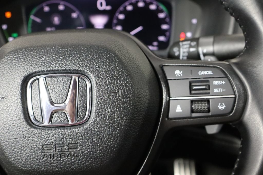 Used 2025 Honda Accord Sport image 10