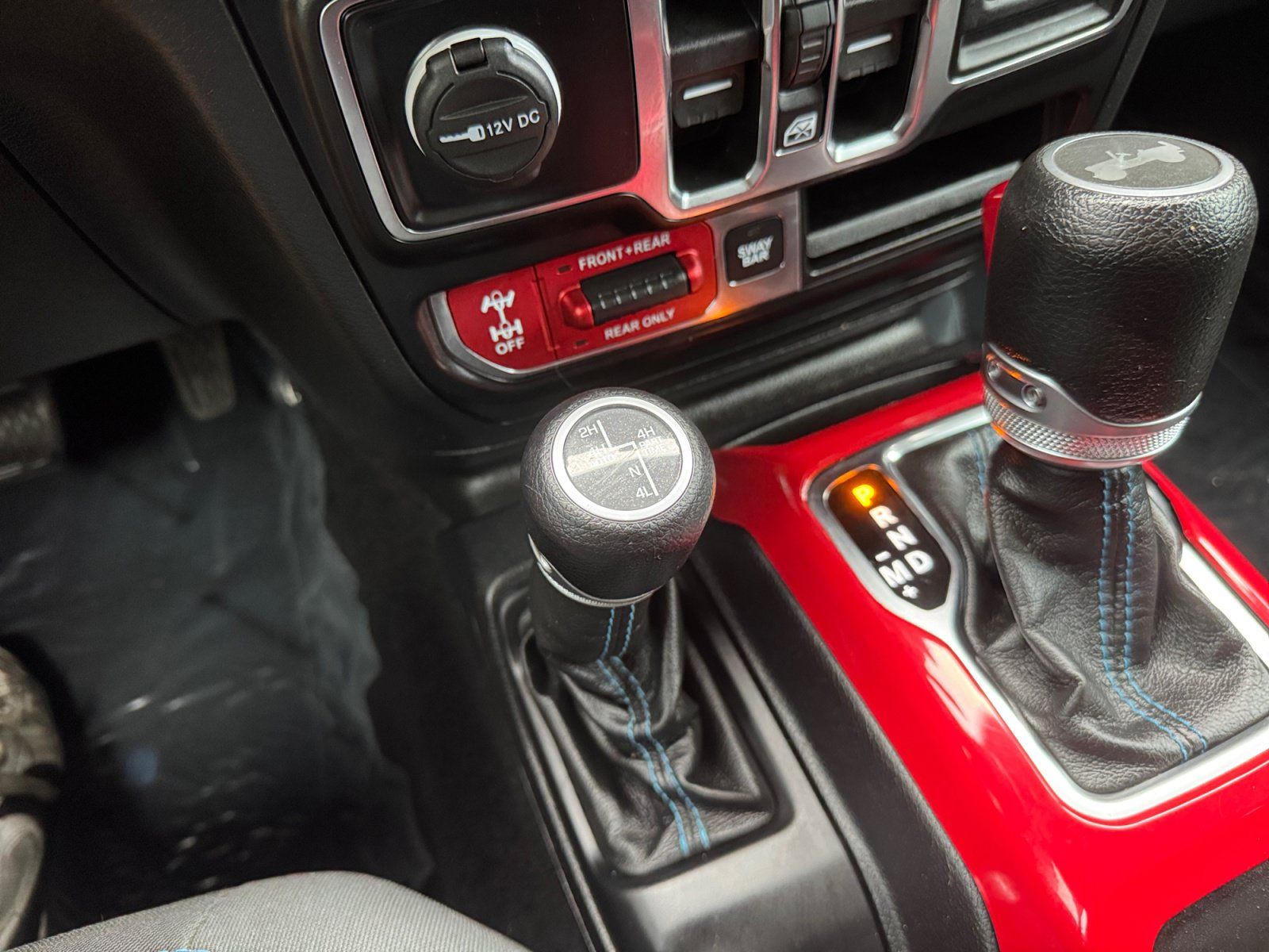 Used 2021 Jeep Wrangler Unlimited Rubicon 4xe AWD/4WD image 21