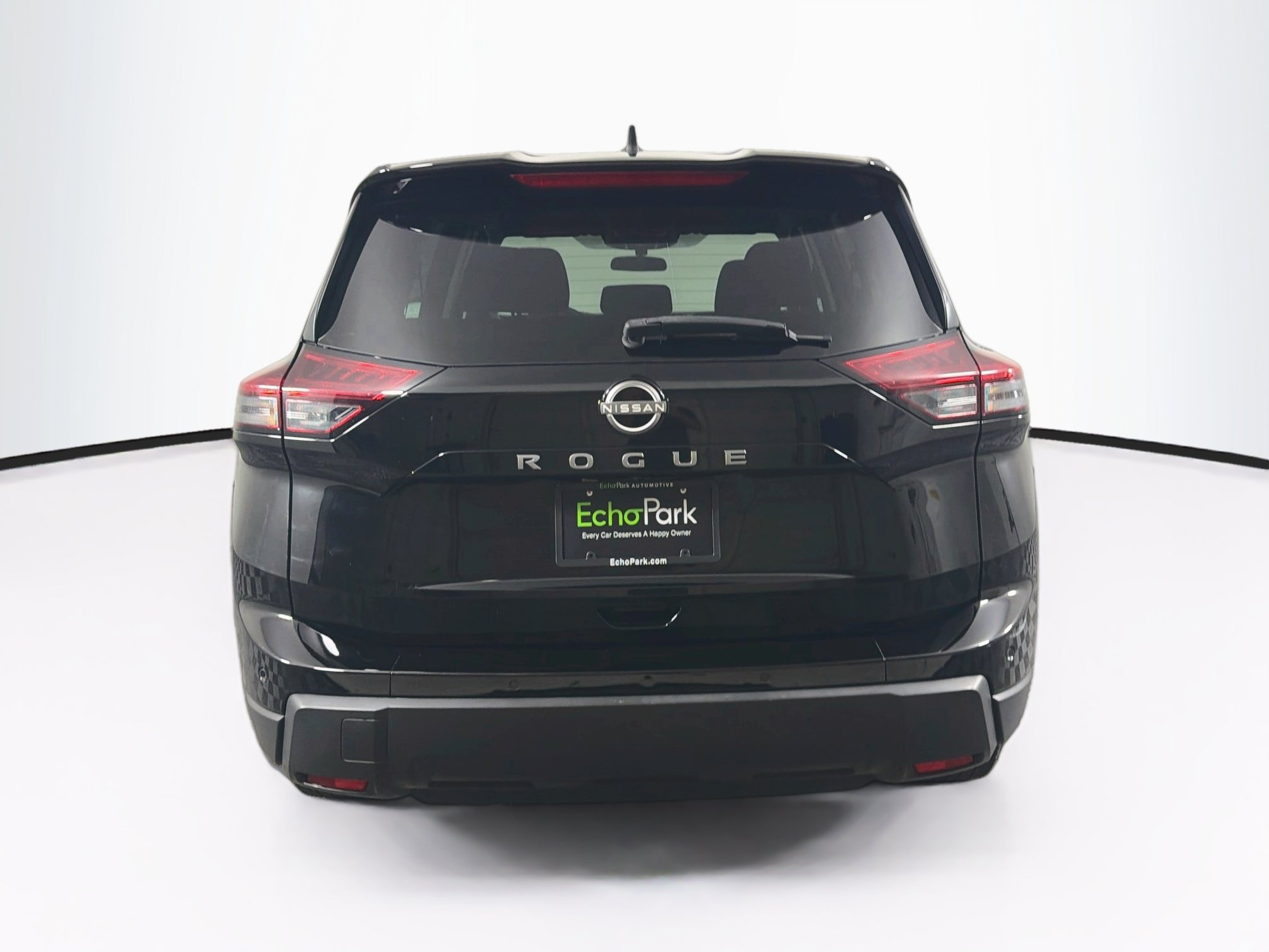 Used 2024 Nissan Rogue S FWD image 7