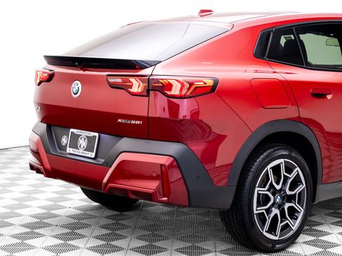 Certified 2026 BMW X2 xDrive28i w/ Technology Package AWD/4WD image 35