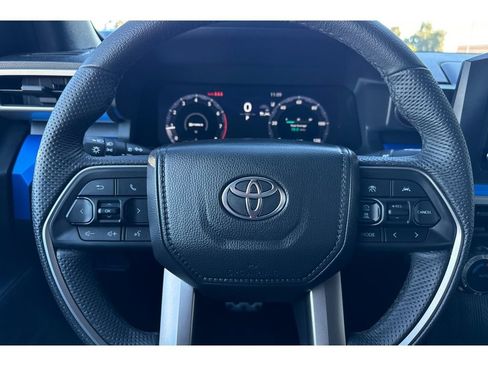 Certified 2025 Toyota Tacoma TRD Sport image 24