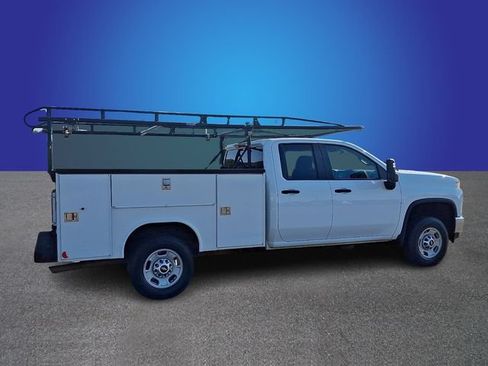 Used 2023 Chevrolet Silverado 2500 W/T w/ WT Convenience Package RWD image 5