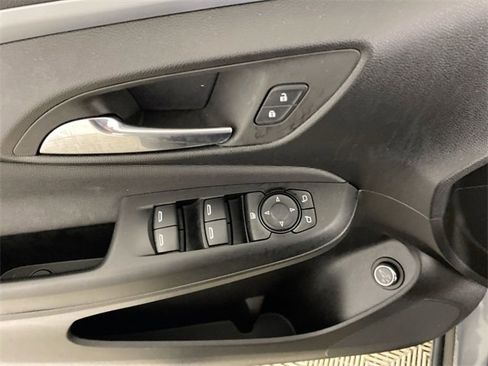 Used 2024 Buick Envista Preferred w/ Convenience I Package image 26