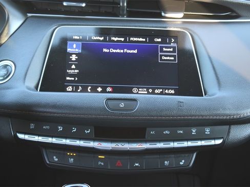 Used 2021 Cadillac XT4 Sport image 19