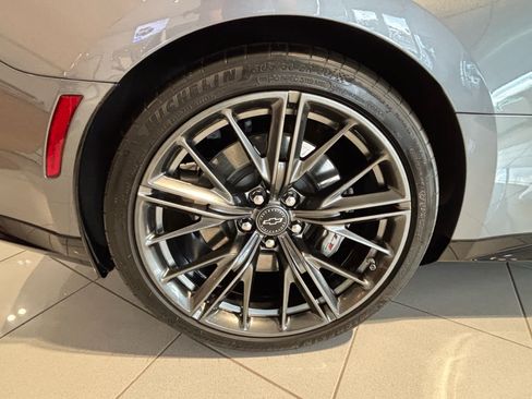 Certified 2022 Chevrolet Camaro ZL1 RWD image 34
