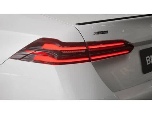 New 2026 BMW 540i xDrive w/ M Sport Package image 8