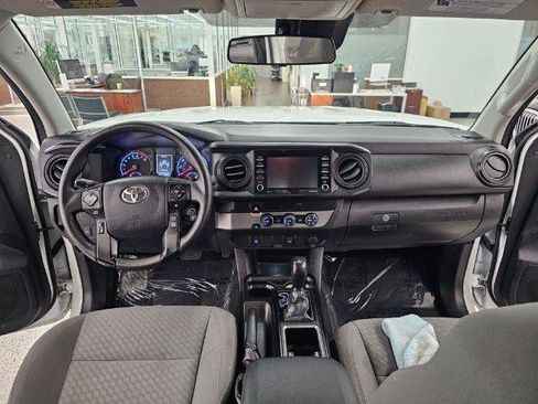 Used 2023 Toyota Tacoma SR image 9