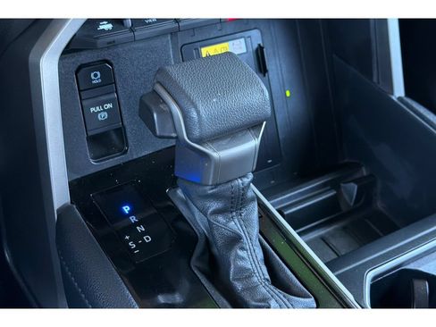 Used 2023 Toyota Tundra Limited AWD/4WD image 22